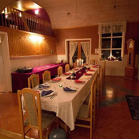 Fogadó Fjord Residensen Skånevik